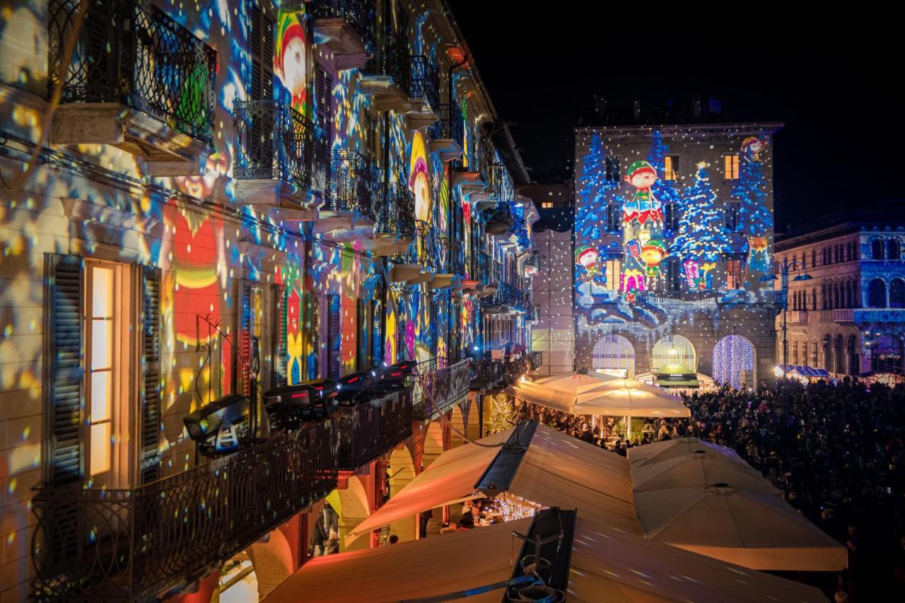 Апартаменты La Finestra Sul Duomo - The House Of Travelers Комо Экстерьер фото